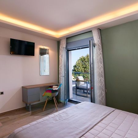 Semiramis Luxury Suites Chrysi Ammoudia Exterior photo