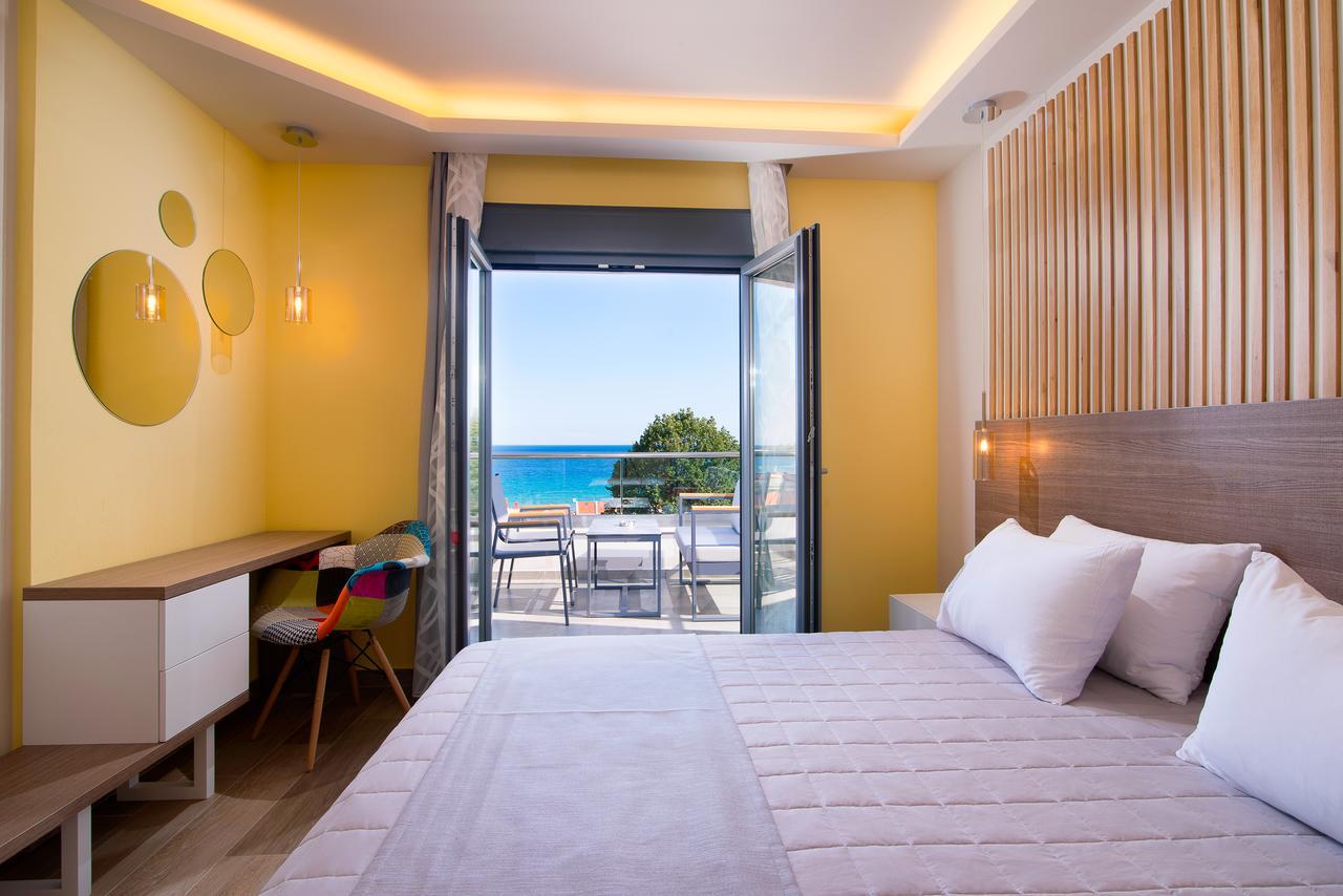 Semiramis Luxury Suites Chrysi Ammoudia Exterior photo
