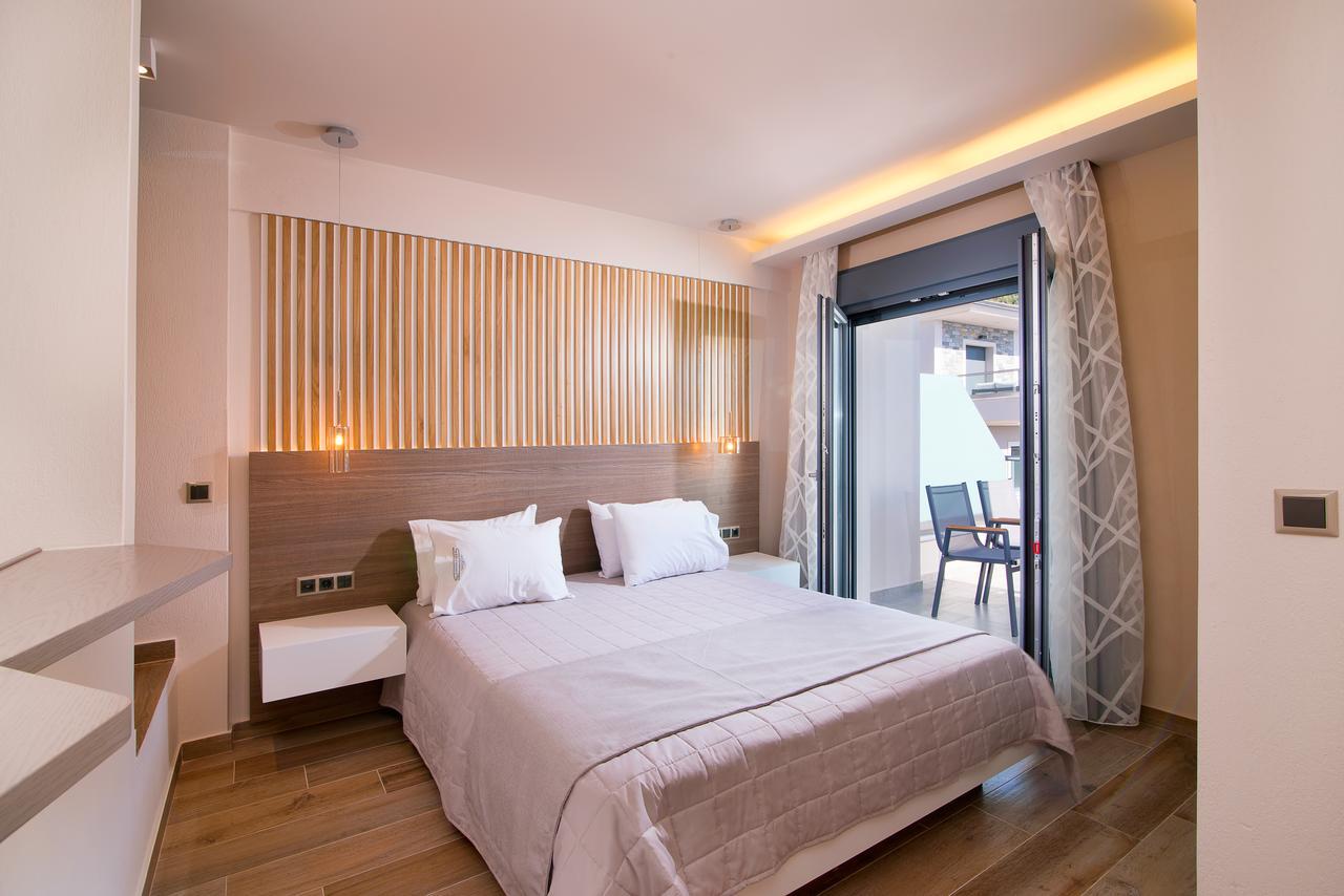 Semiramis Luxury Suites Chrysi Ammoudia Exterior photo