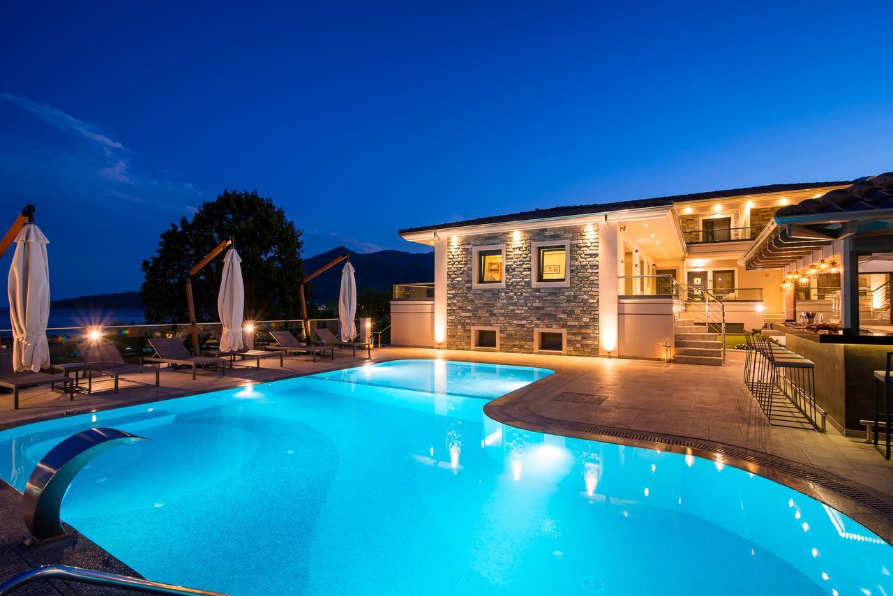 Semiramis Luxury Suites Chrysi Ammoudia Exterior photo