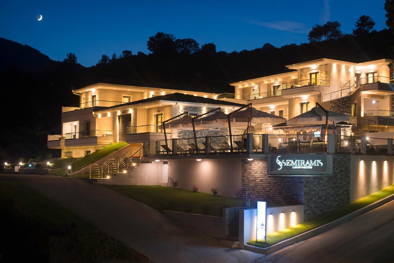 Semiramis Luxury Suites Chrysi Ammoudia Exterior photo
